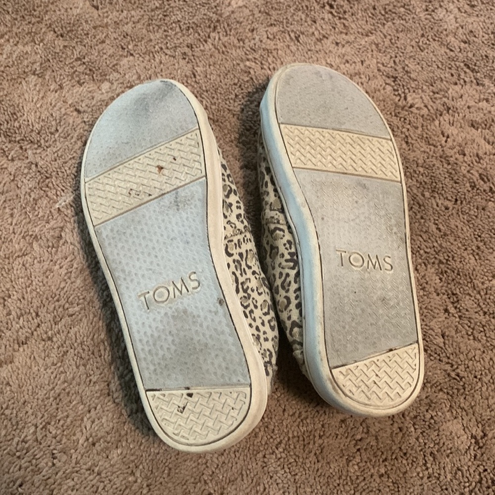 TOMS Classic Youth Bob Cat Gold Alparagata Slip On Shoes, size 2Y - Picture 7 of 7